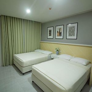 Twin Hearts Residences 1